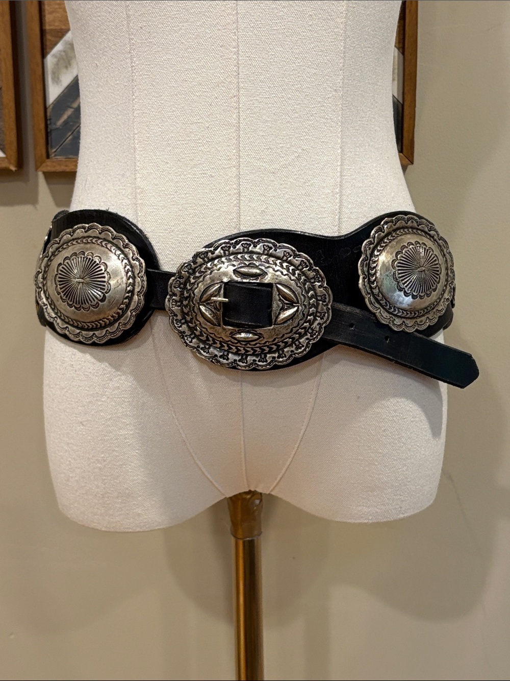 Vintage Ralph Lauren Black Leather Western Concho Belt with Silver Medallions - Picture 1 of 15